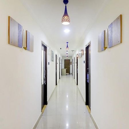 Super Hotel O Relax Grand Near Snow World Haydarabad Dış mekan fotoğraf