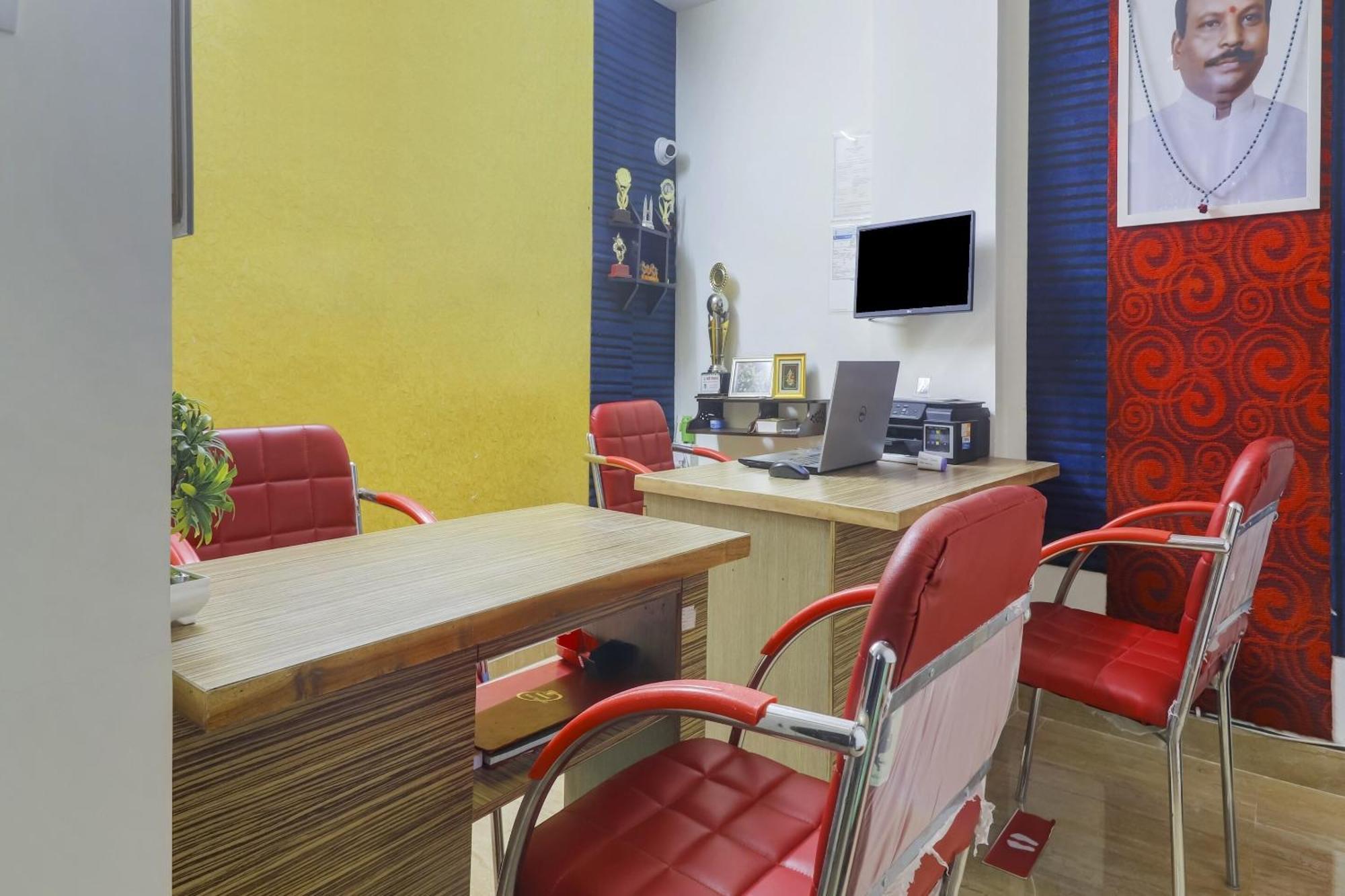 Super Hotel O Relax Grand Near Snow World Haydarabad Dış mekan fotoğraf