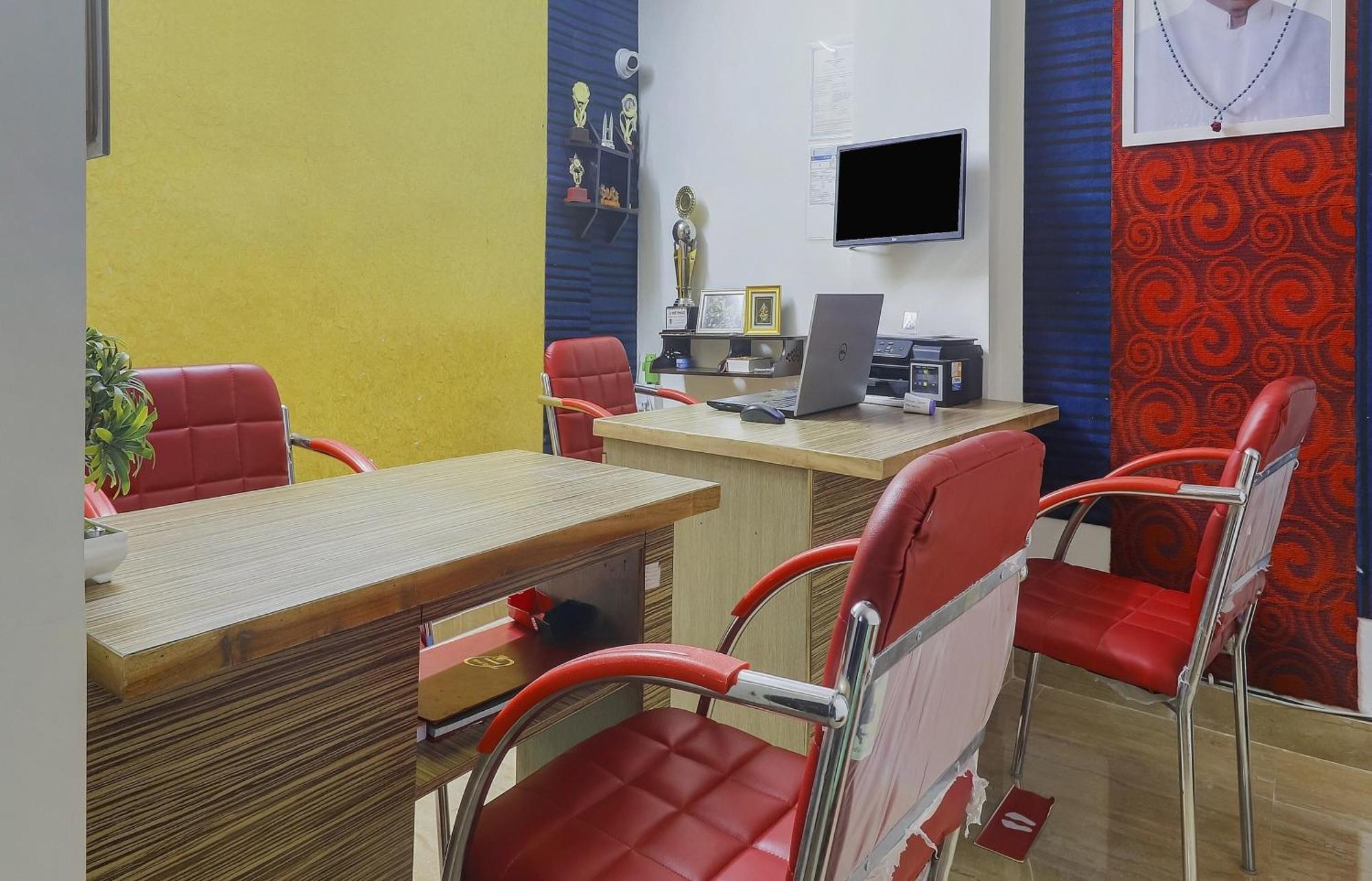 Super Hotel O Relax Grand Near Snow World Haydarabad Dış mekan fotoğraf